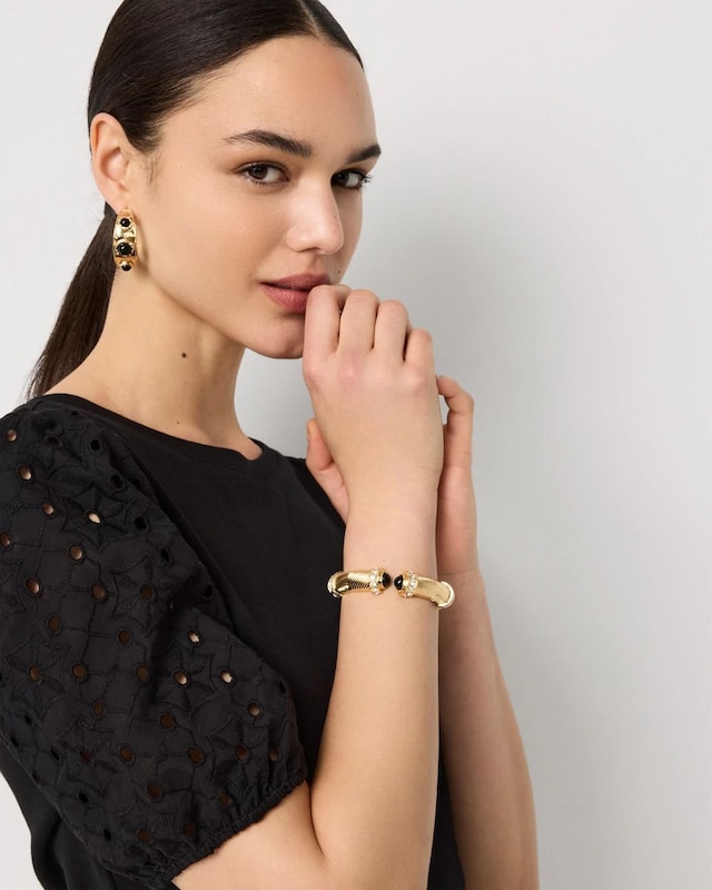 Black Cap Hinge Bracelet