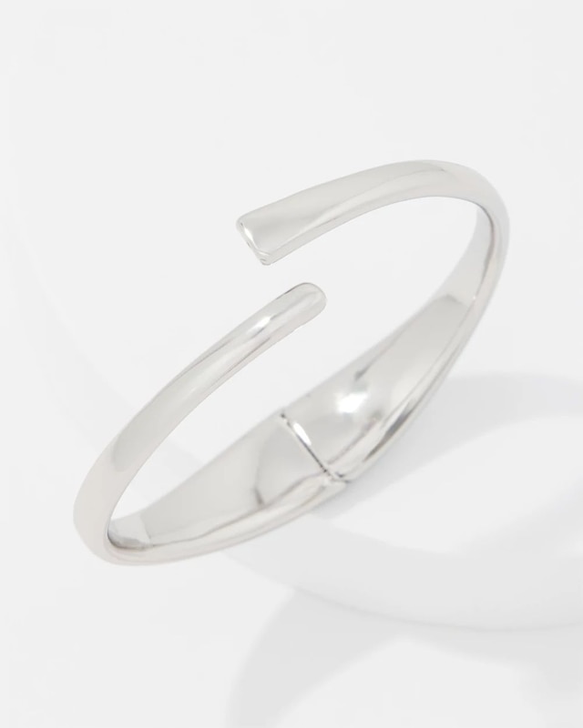 WHBM_BR_20Slvr_20Sculptural_20Cuff_570393584_GRY000930_TT_ALT_201.jpeg