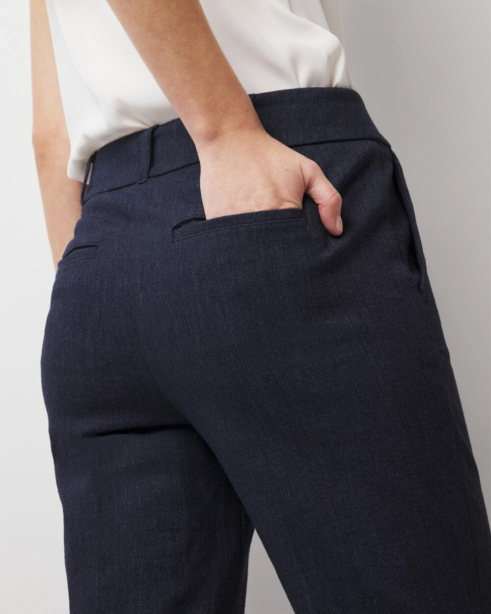 WHBM_Barcelona20Straight20Leg_570381992_BLU006648_OF_ALT202.jpeg