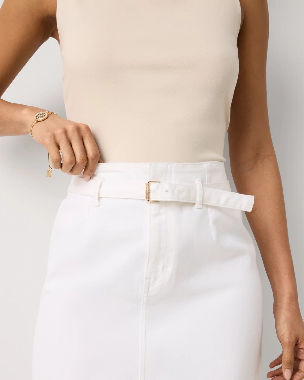 WHBM_Belted20Denim20Skirt_570405727_WHT000100_OF_ALT202.jpeg