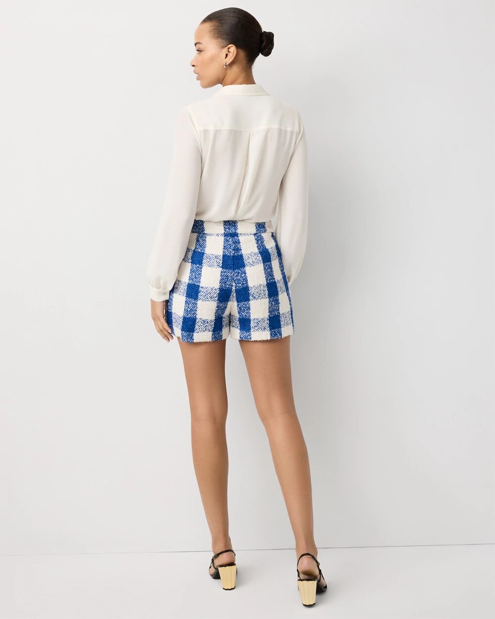 WHBM_Boucle20Skort_570407003_BLU007395_OF_ALT201.jpeg