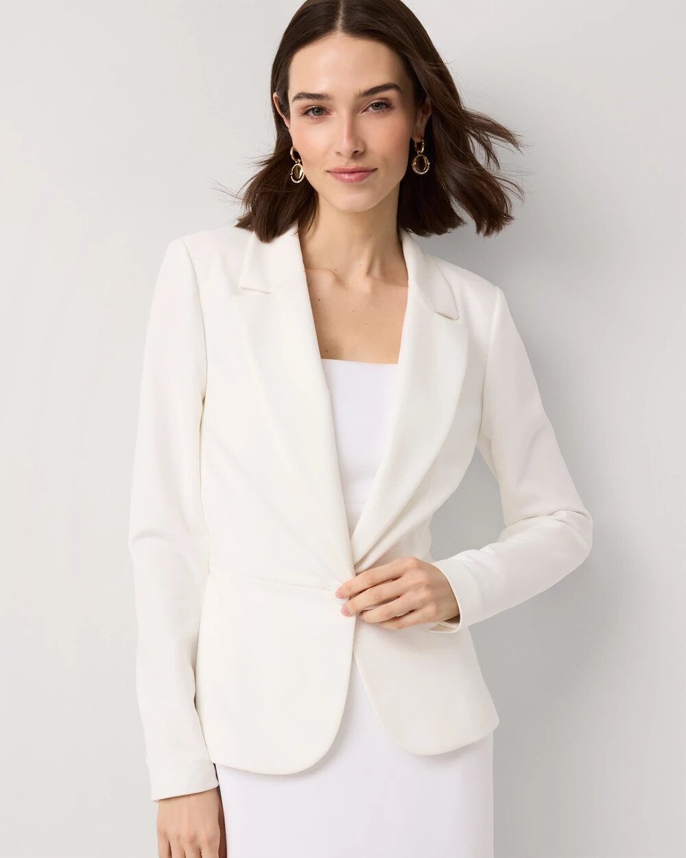 WHBM_Crepe20Blazer_570405876_IVO000190_OF_MAIN-1.jpeg