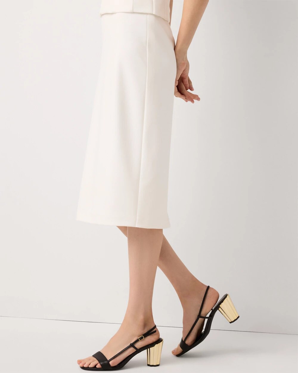 WHBM_Crepe20Pencil20Skirt_570407675_IVO000190_OF_ALT202.jpeg