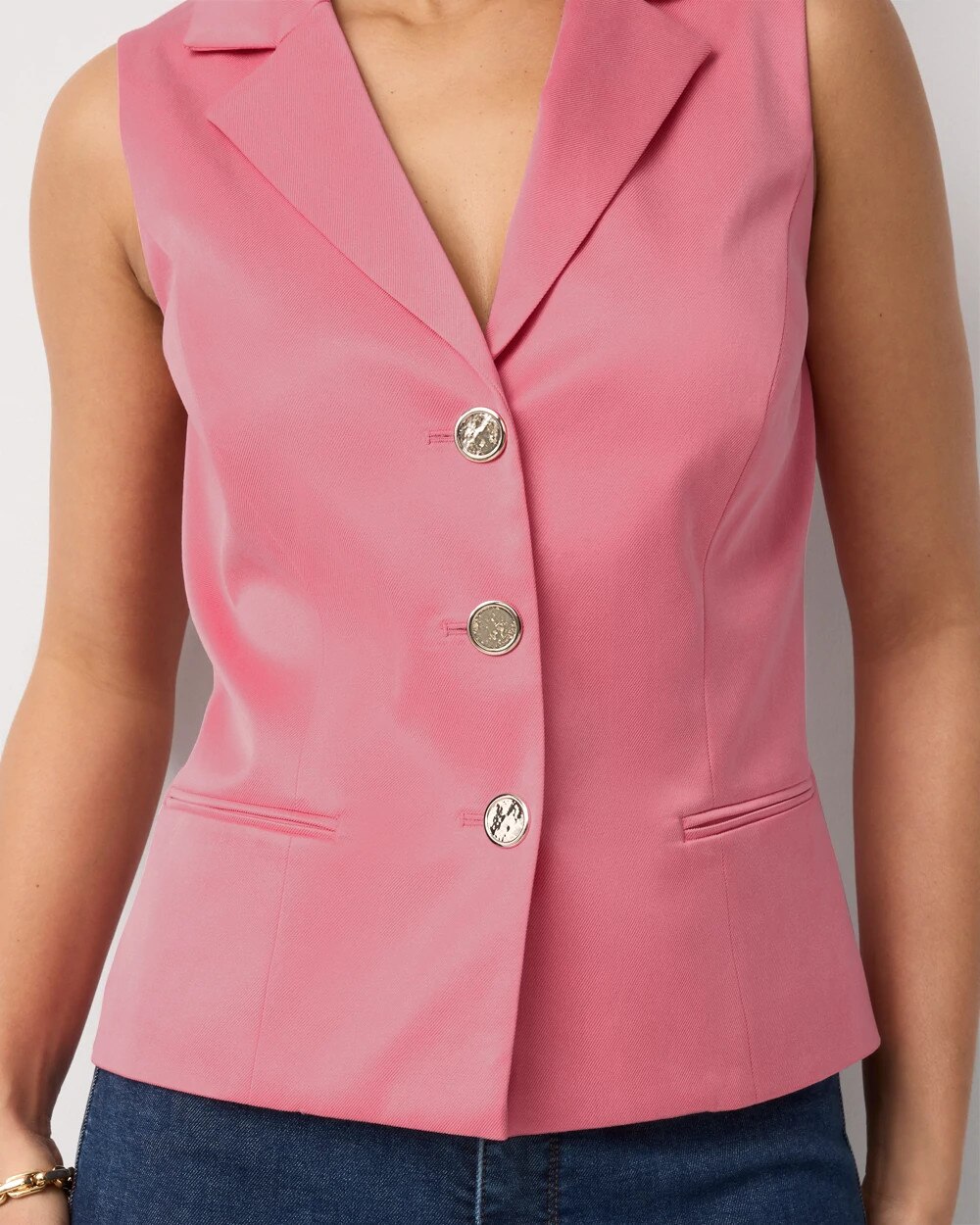 WHBM_DB20Satin20Vest_570406500_RED000990_OF_ALT202.jpeg