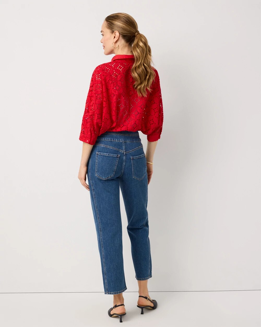 WHBM_DBL20Waist20Straight20Crop_570412277_BLU007520_OF_ALT201.jpeg