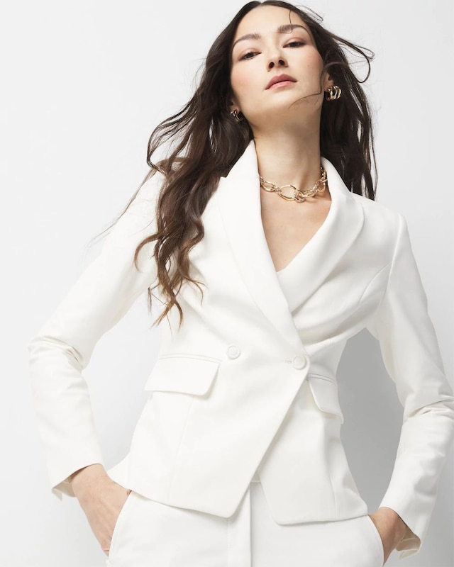 WHBM_DBL_20Button_20Studio_20Blazer_570388548_IVO000190_OF_MAIN.jpeg