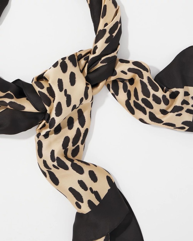 WHBM_Dotted_20Print_20Oblong_20Scarf_570404542_NEU007351_TT_ALT_201.jpeg