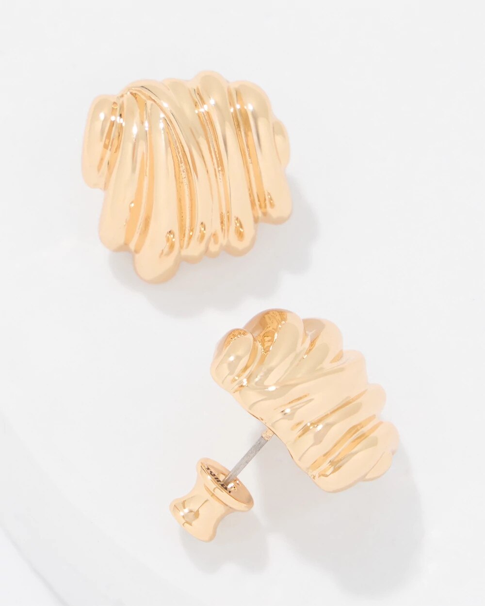 WHBM_ER20Gld20Sculpt20Knot20Stud_570409890_TAN000932_TT_ALT202.jpeg