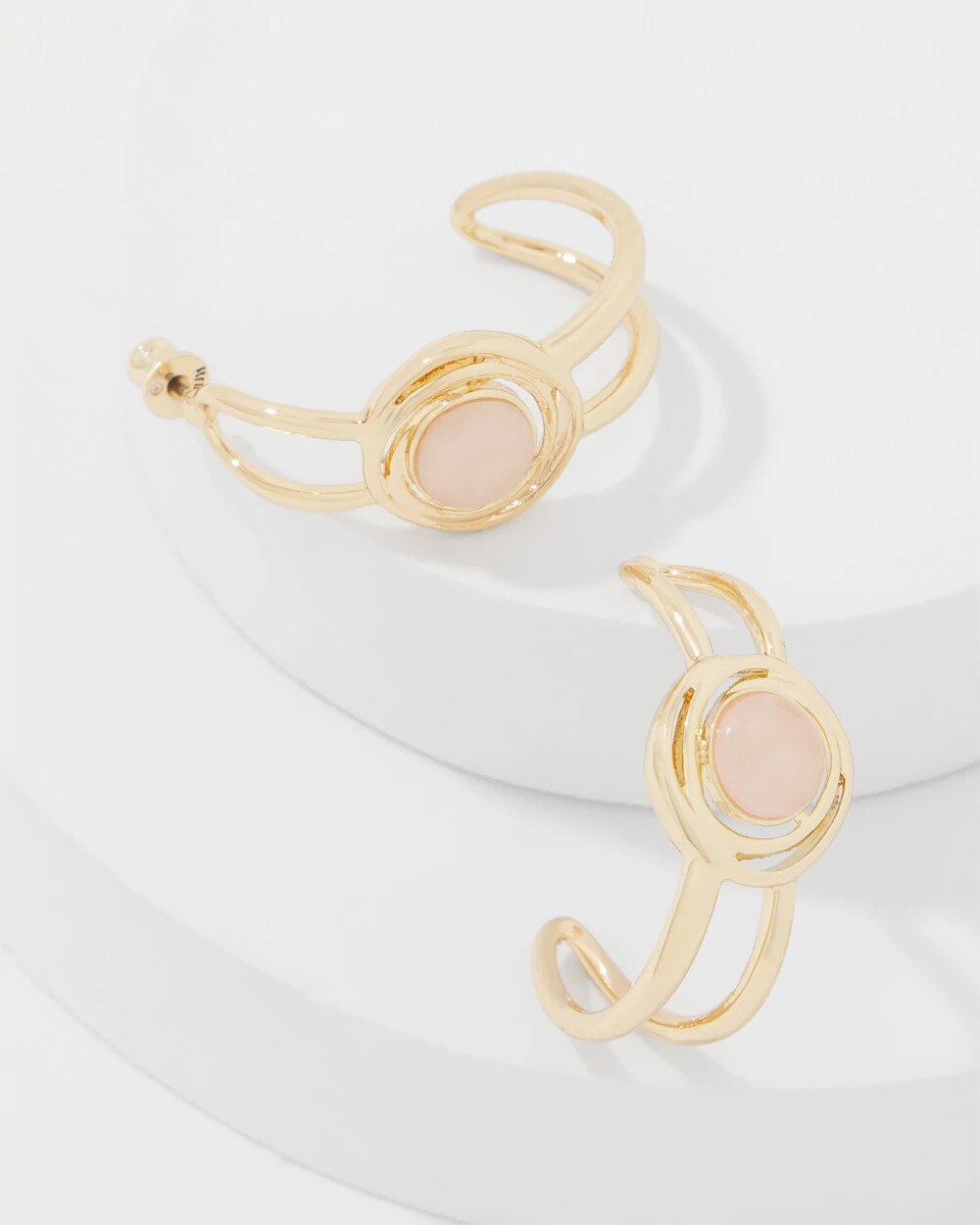 WHBM_ER20Rose20Quartz20Hoop_570407796_TAN000932_TT_ALT201.jpeg