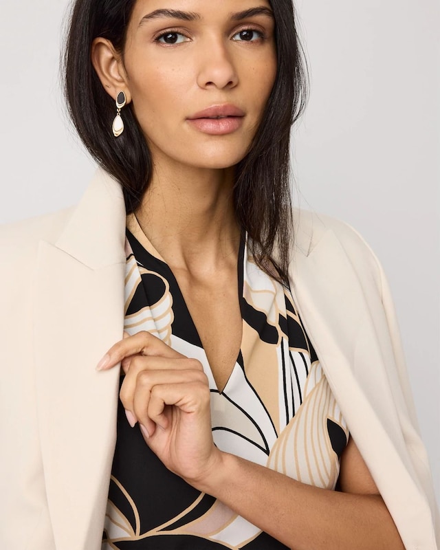 WHBM_ER_20MOP_20w_20Blk_20Inlay_20Linear_570413124_TAN000932_OF_MAIN.jpeg