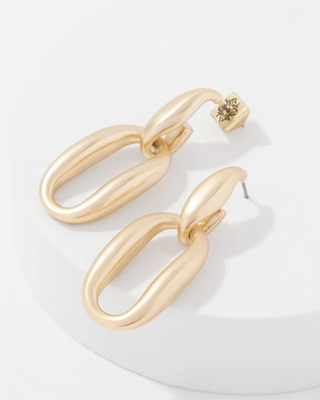 WHBM_ER_20Matte_20Gld_20Pillowy_20Link_570403477_TAN000932_TT_ALT_202.jpeg