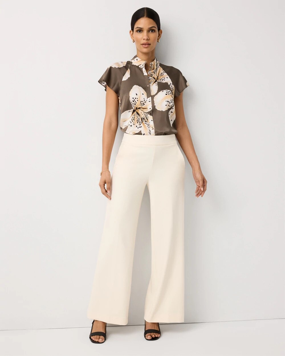 WHBM_Flat20Front20Wide20Leg_570396442_WHT006744_OF_MAIN-1.jpeg