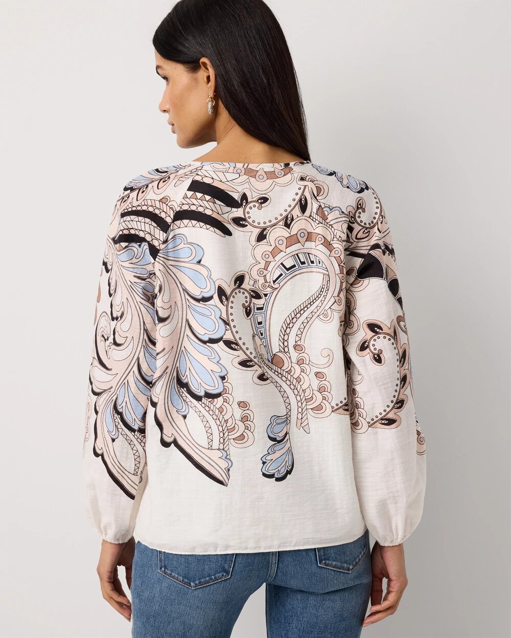 WHBM_LS20Blouson20Slv20Blouse_570411022_IVO007550_OF_ALT203.jpeg