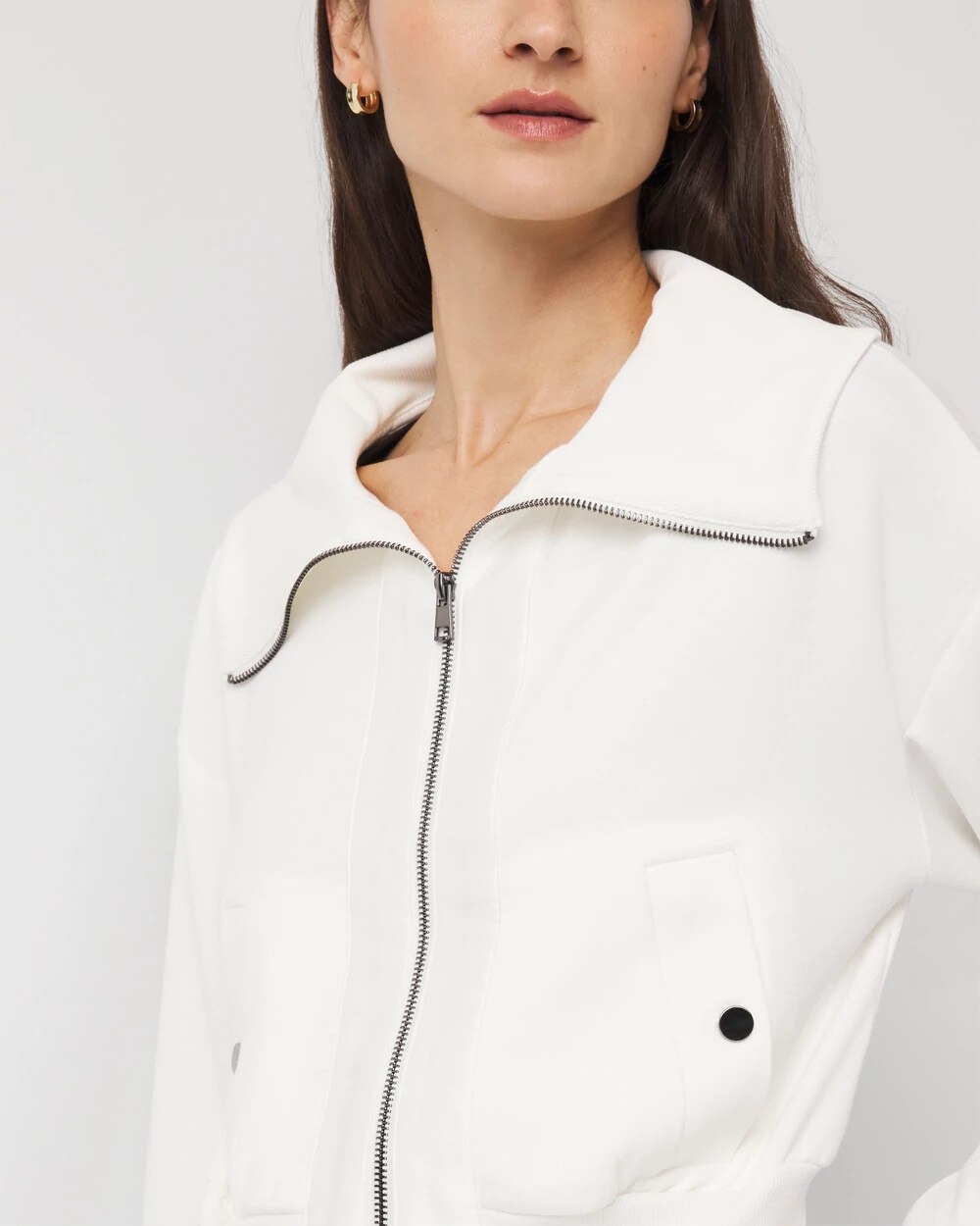 WHBM_LS20Collared20Rib20Trim20Zip_570400965_IVO000190_OF_ALT202.jpeg