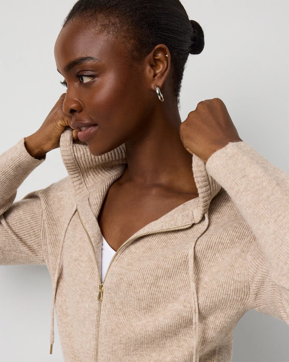 WHBM_LS20Hooded20Sweater20Jacket_570411445_NEU003144_OF_ALT202.jpeg