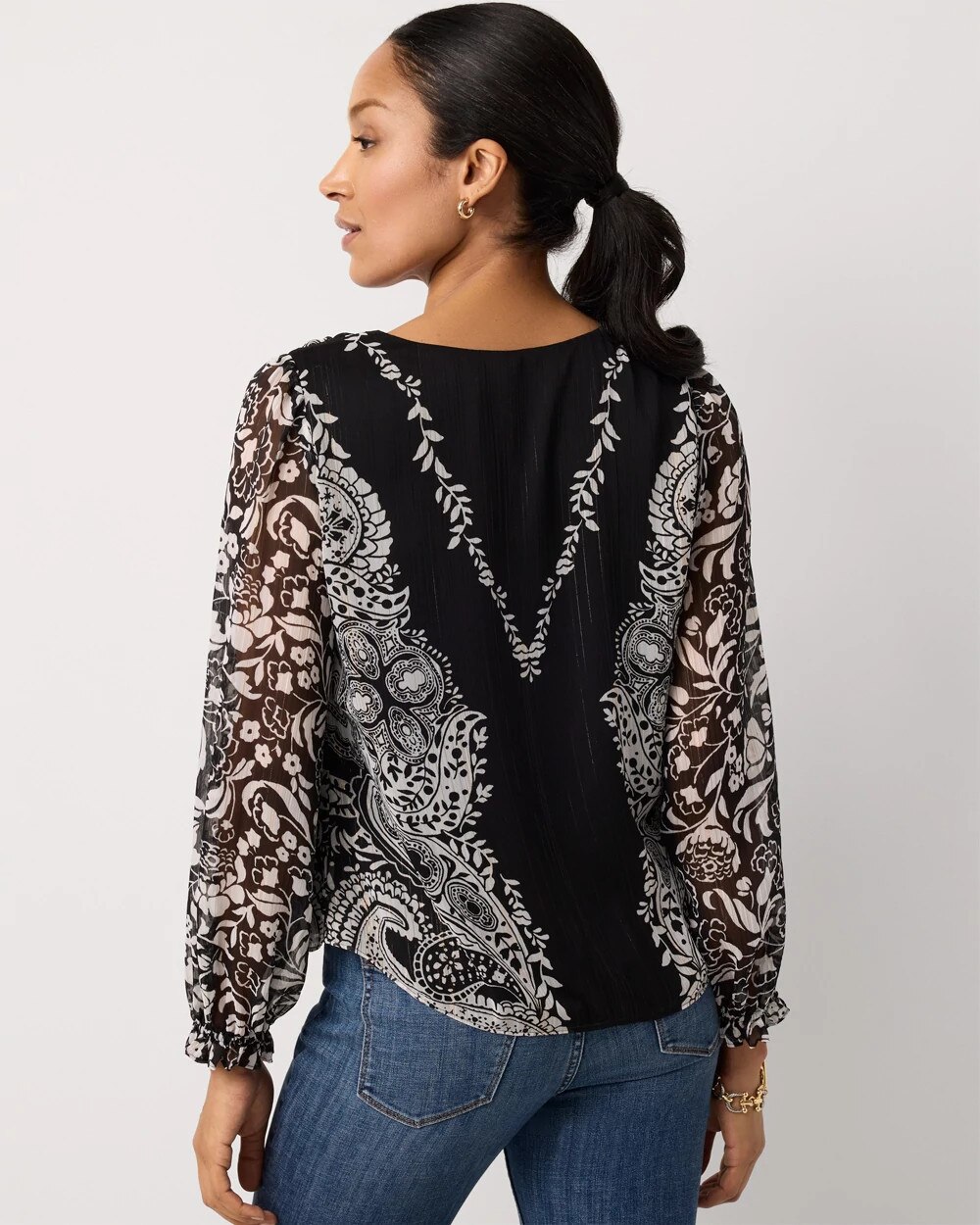WHBM_LS20Vnk20Lurex20Blouse_570409682_BLK007435_OF_ALT203.jpeg