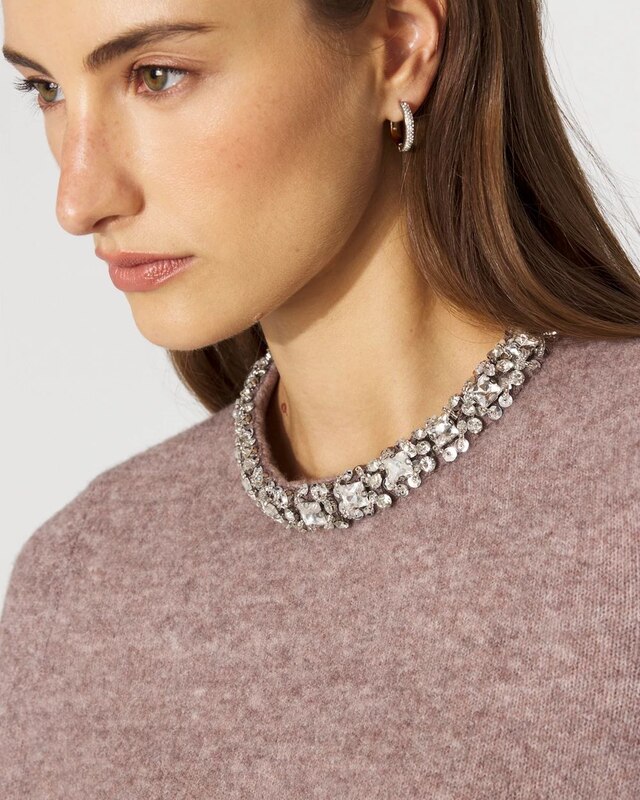WHBM_LS_20Embellished_20Nk_20Crew_570398688_PRP006999_OF_ALT_202.jpeg