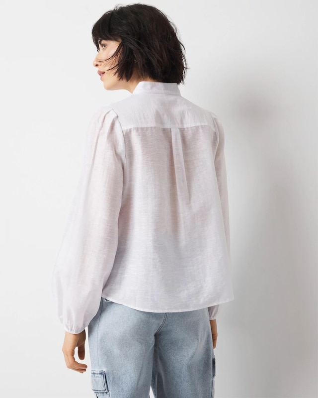 WHBM_LS_20Floral_20Cutwork_20Shirt_570385737_WHT000100_OF_ALT_203.jpeg