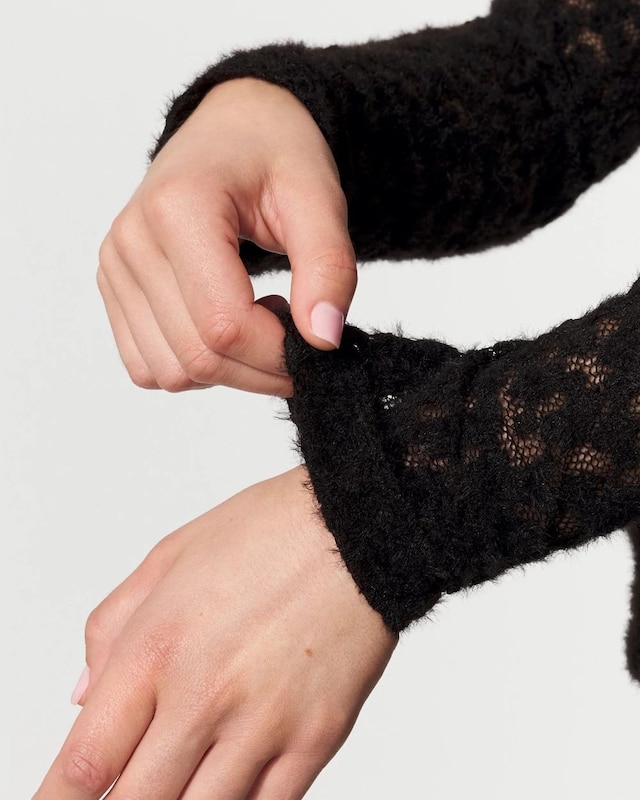 WHBM_LS_20Fuzzy_20Lace_20Mock_20Nk_570398852_BLK000001_OF_ALT_202.jpeg