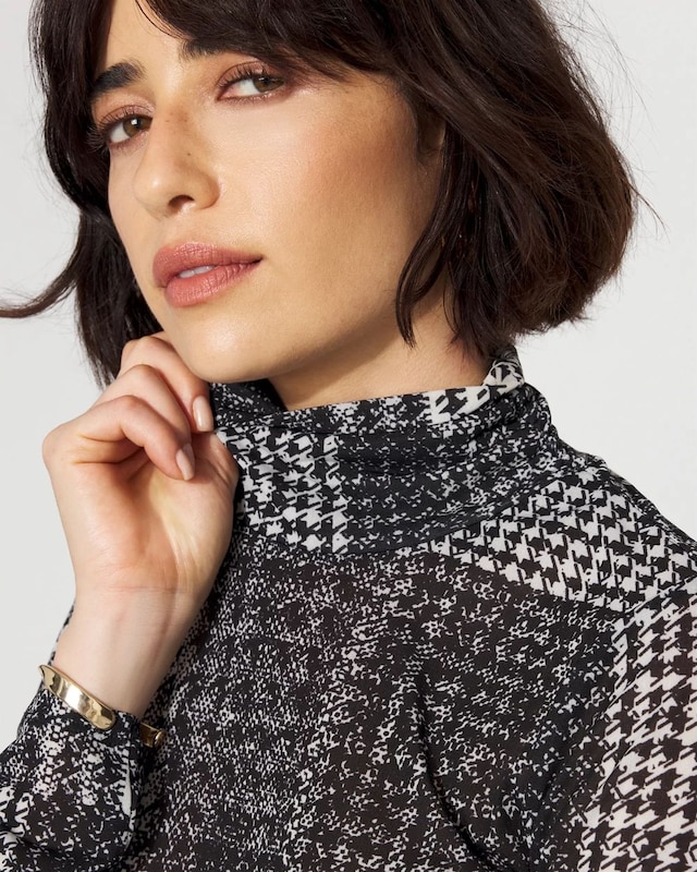 WHBM_LS_20Mesh_20Tnk_570397891_BLK006990_OF_ALT_202.jpeg