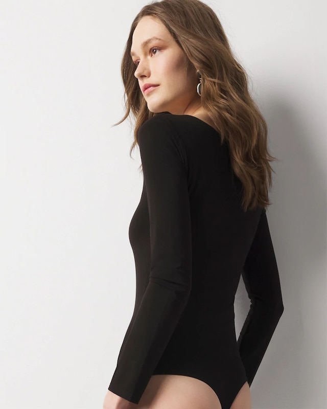 WHBM_LS_20Twist_20Front_20Bodysuit_570384868_BLK000001_OF_ALT_203.jpeg