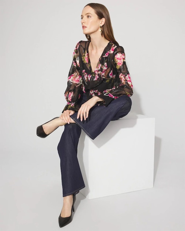 WHBM_LS_20Vnk_20Ruffle_20Frnt_20Blouse_570393386_BLK007046_OF_ALT_201.jpeg