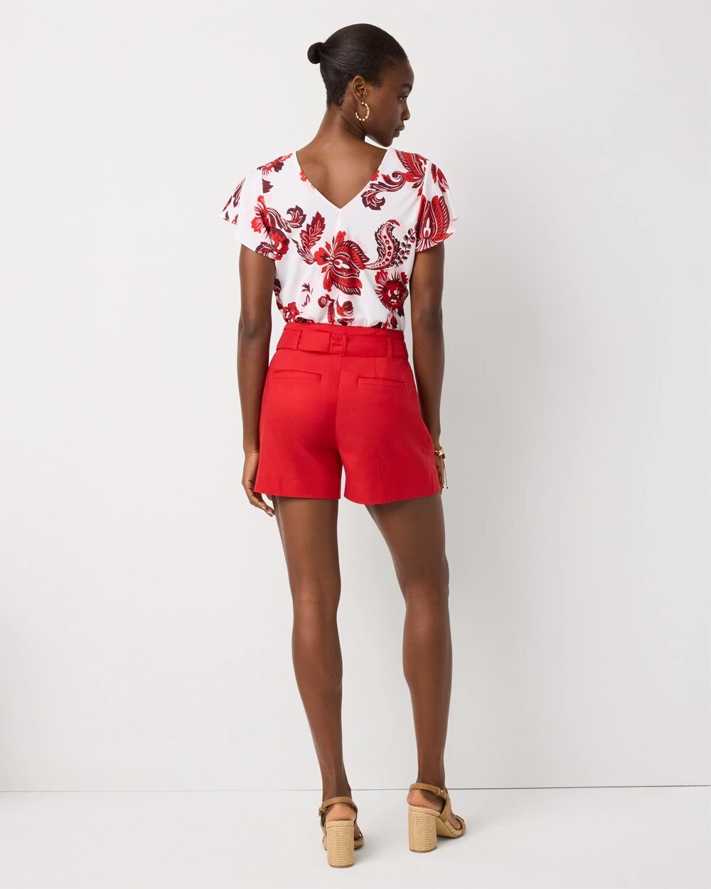 WHBM_Lyocell20Twill20Short_570410993_RED007505_OF_ALT201.jpeg