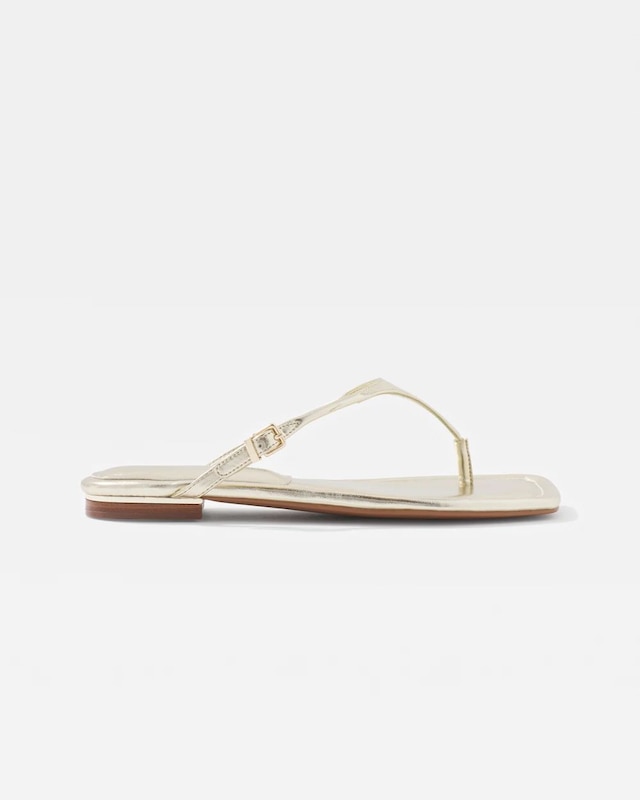 WHBM_Metallic_20Gold_20Heel_20Flat_570390969_TAN000932_TT_ALT_201.jpeg