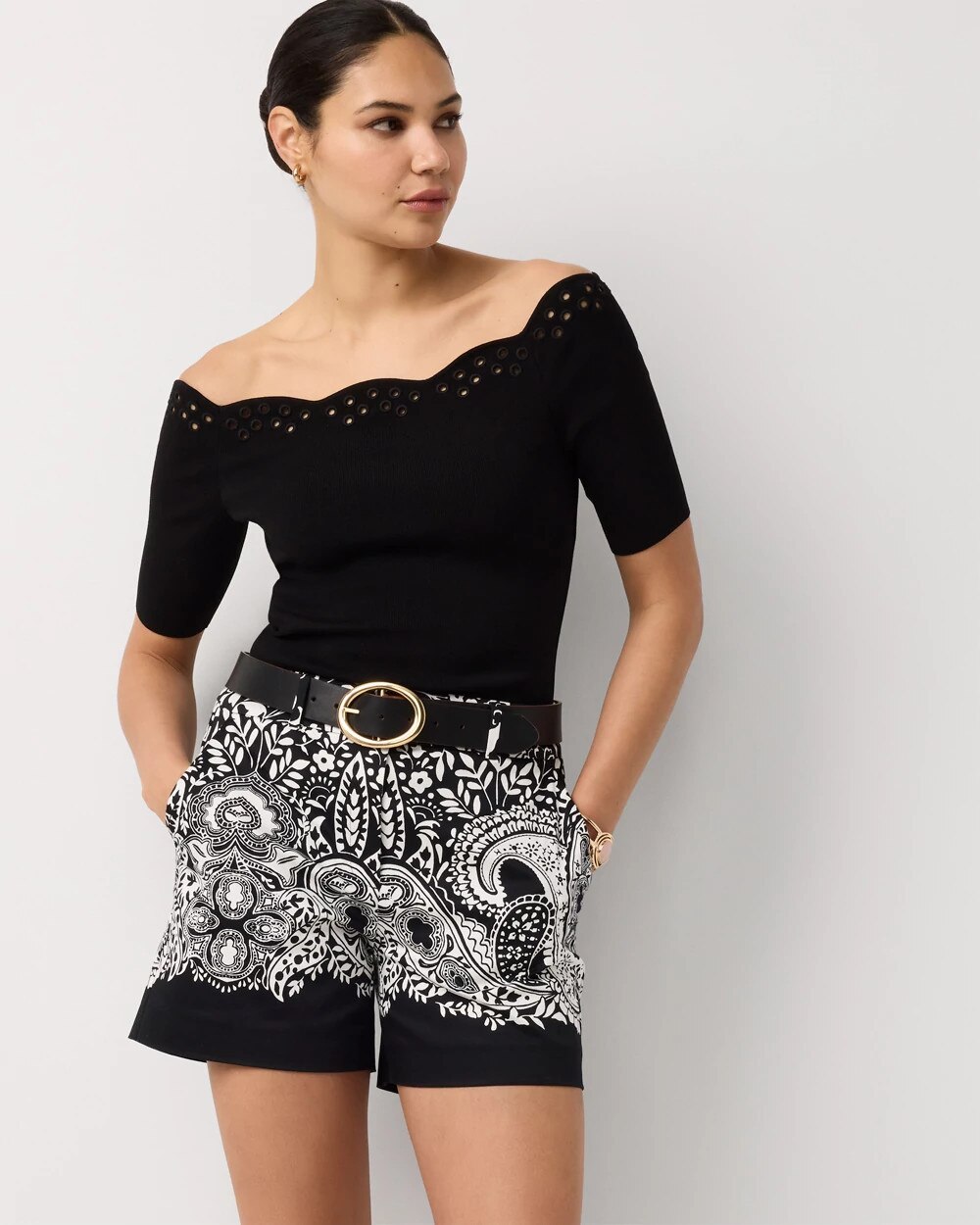 WHBM_Paisley20Tailored20Short_570405564_BLK007381_OF_ALT203.jpeg