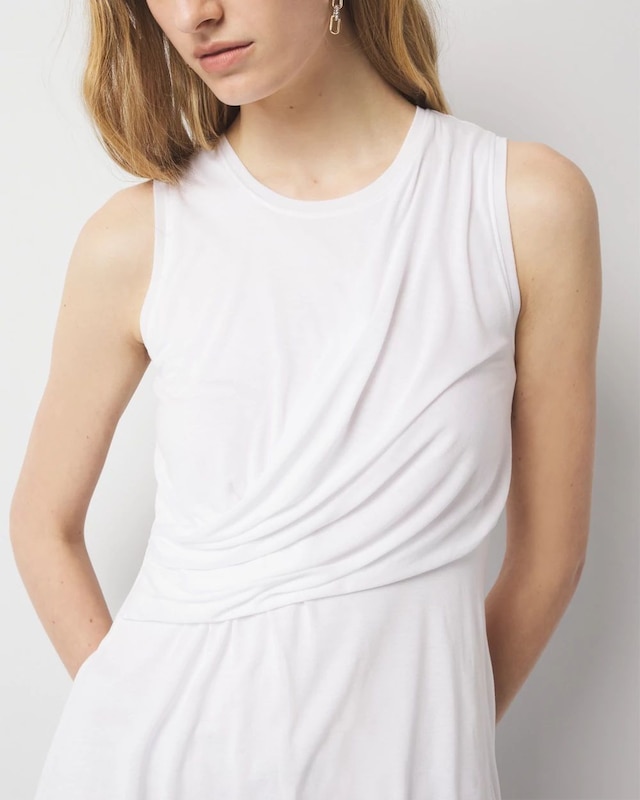 WHBM_Pleated_20Wrap_20Tank_570388156_WHT000100_OF_ALT_202.jpeg
