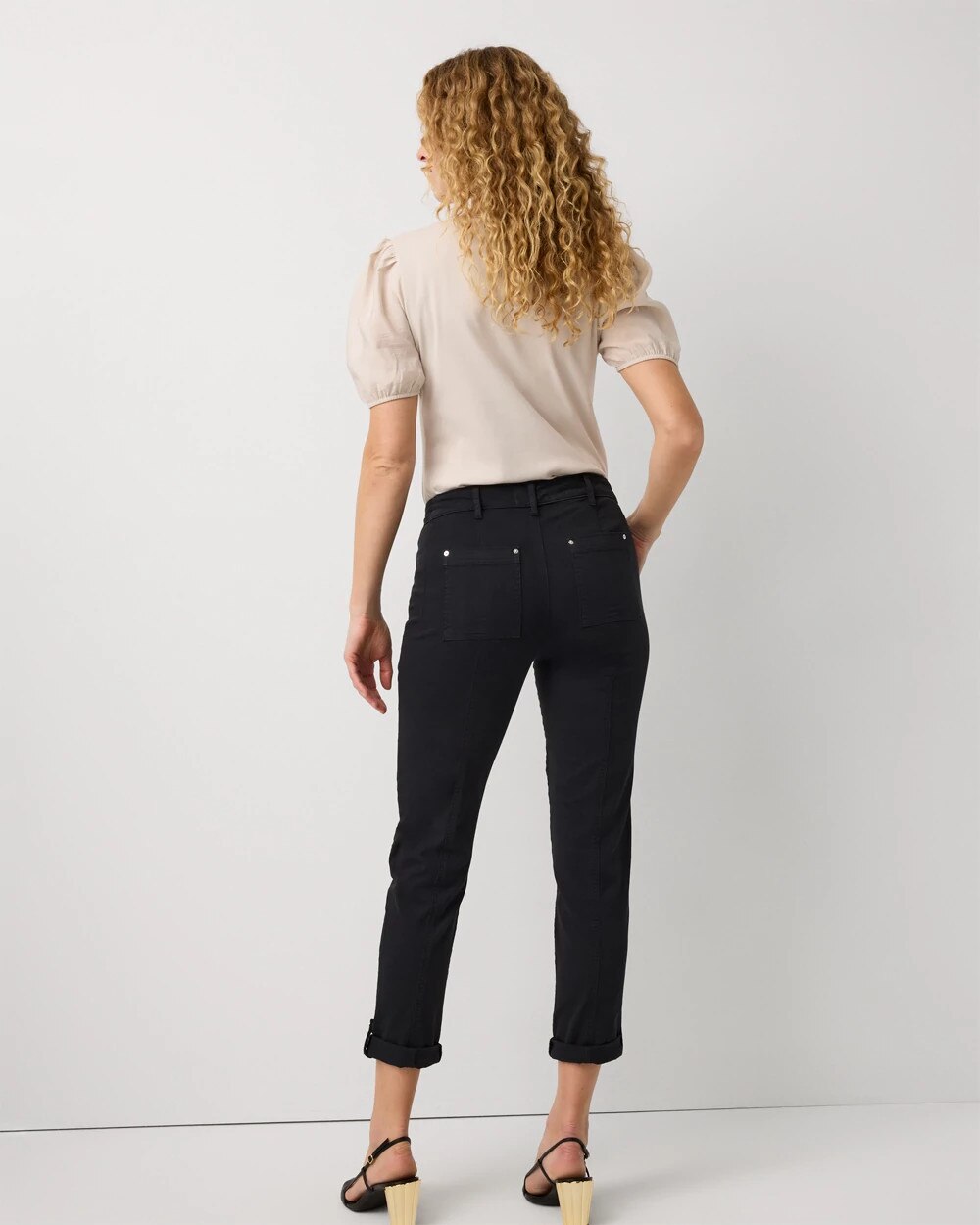 WHBM_Pret20Tapered20Crop_570409607_BLK000001_OF_ALT201.jpeg