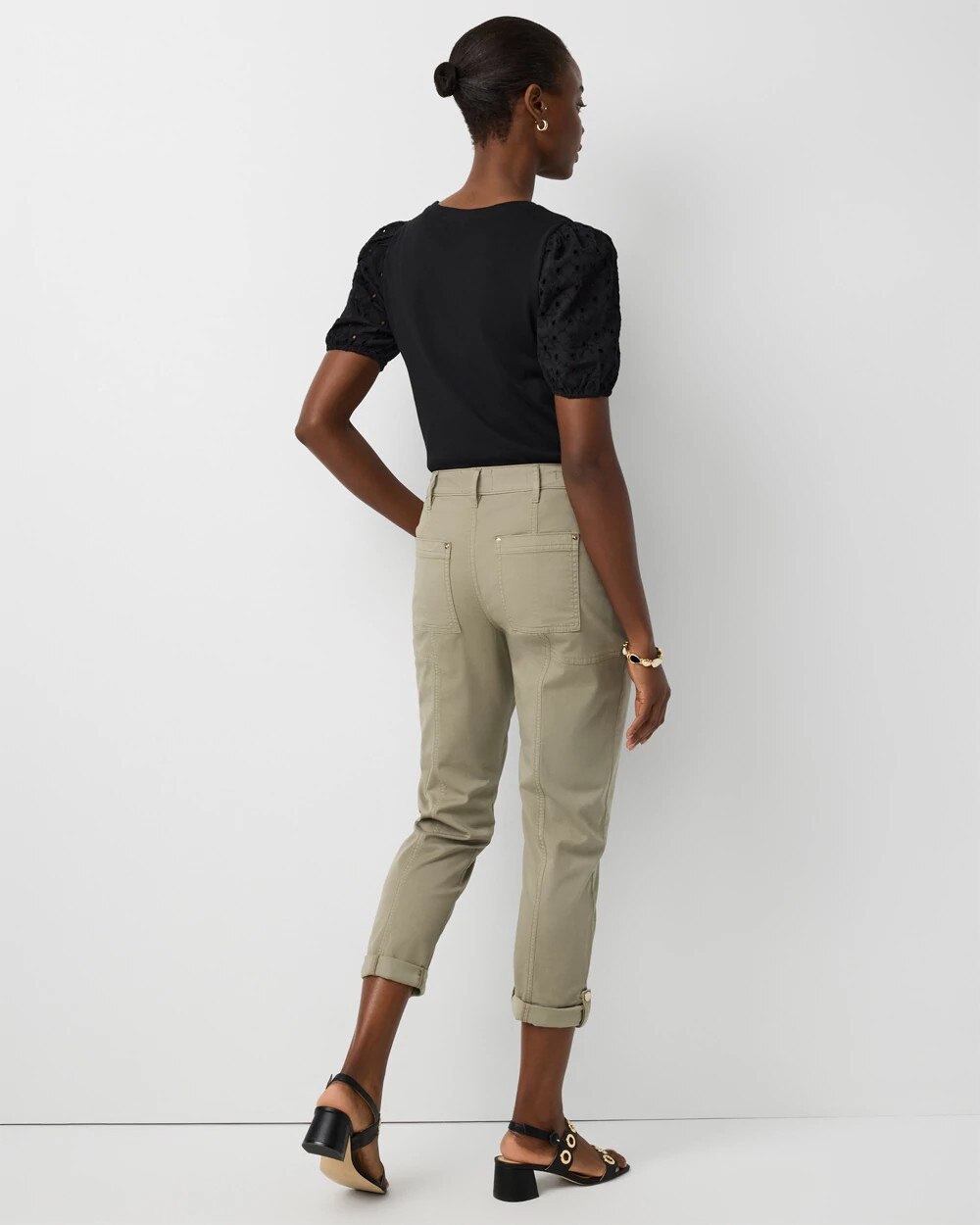 WHBM_Pret20Tapered20Crop_570409608_GRN007332_OF_ALT201.jpeg