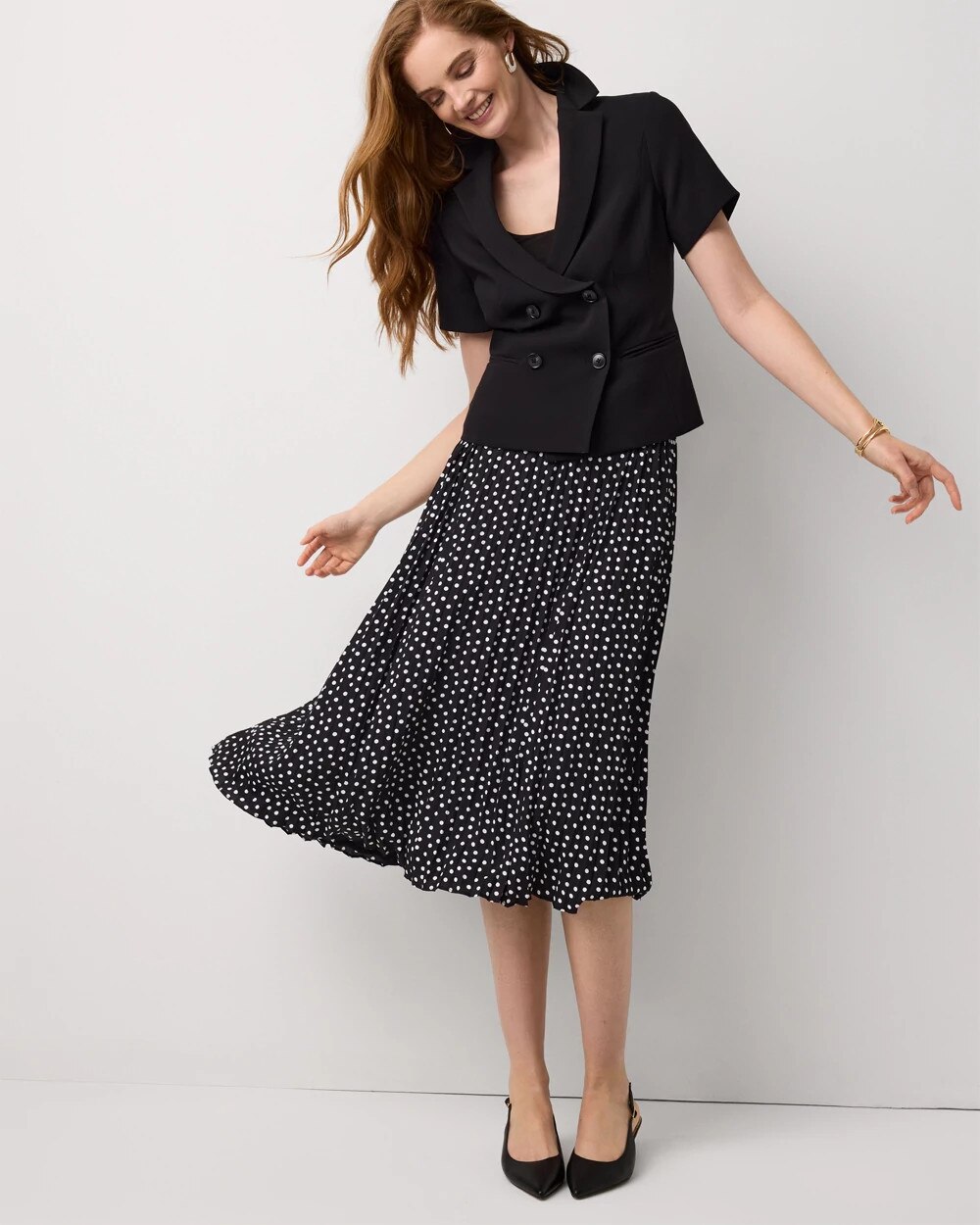 WHBM_Printed20Pleated20Midi_570409481_BLK007533_OF_ALT203.jpeg