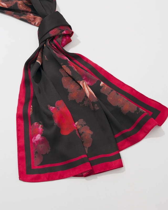 WHBM_Printed_20Square_20Scarf_570396045_BLK006911_TT_ALT_201.jpeg