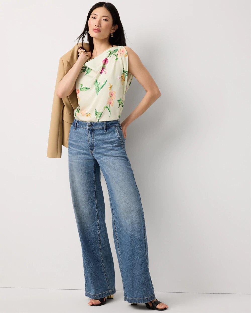 WHBM_SL20Boat20Nk20Satin20Shell_570408141_GRN007484_OF_ALT201.jpeg