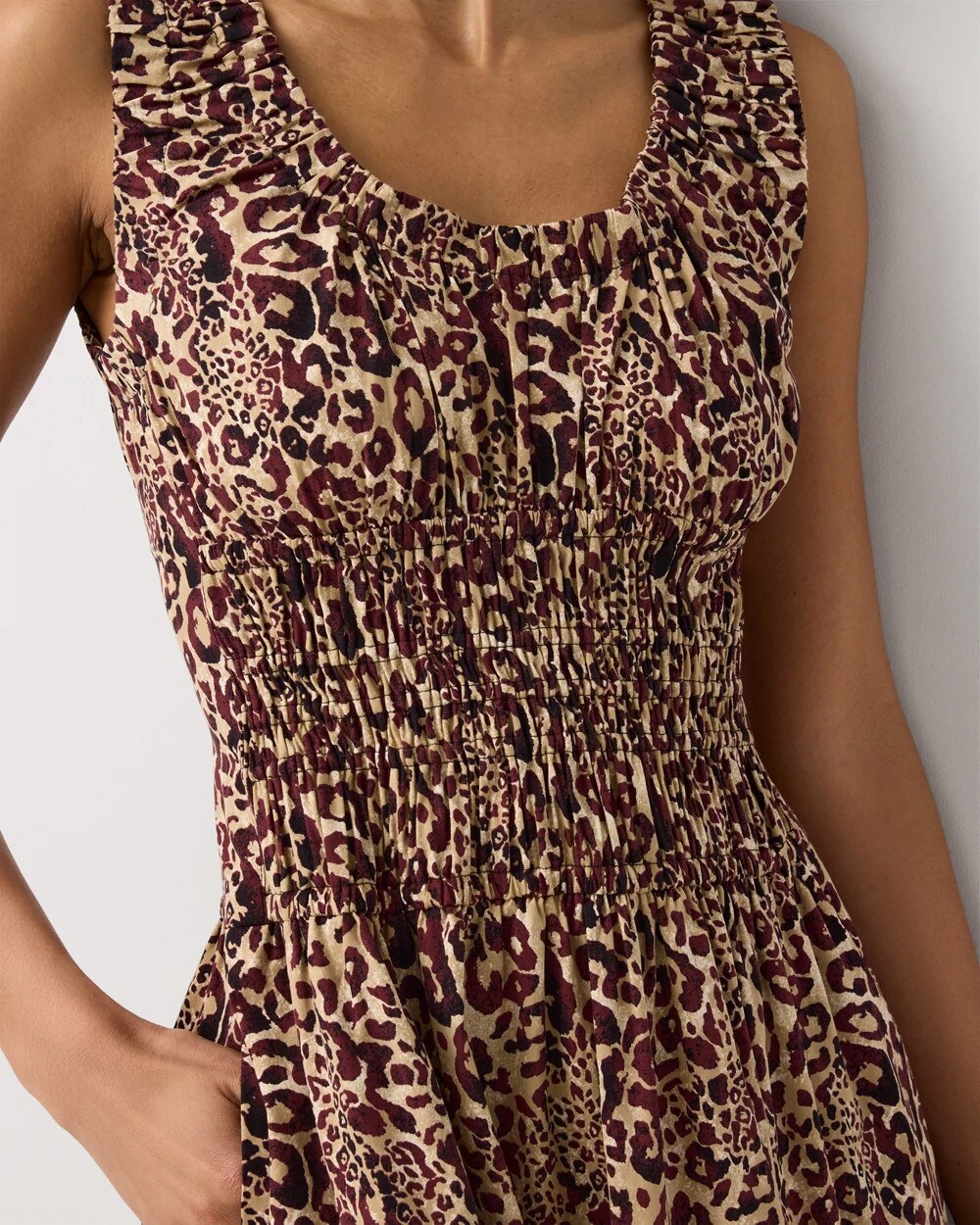 WHBM_SL20Ruched20FNF20Midi_570411939_BRN007530_OF_ALT202.jpeg