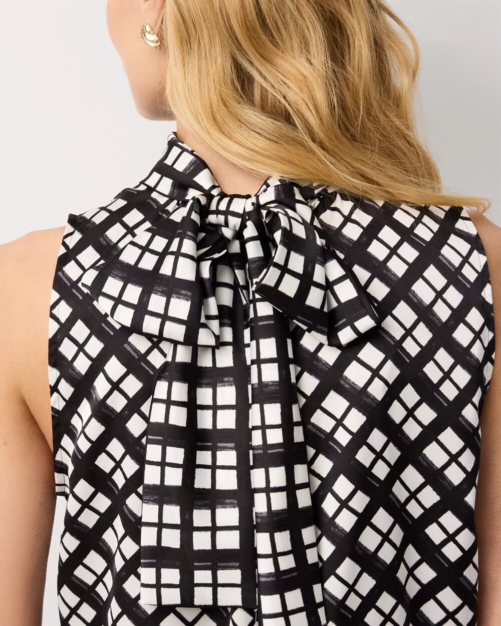 WHBM_SL20Satin20Tie20Nk20Halter_570409670_BLK007439_OF_ALT202-1.jpeg