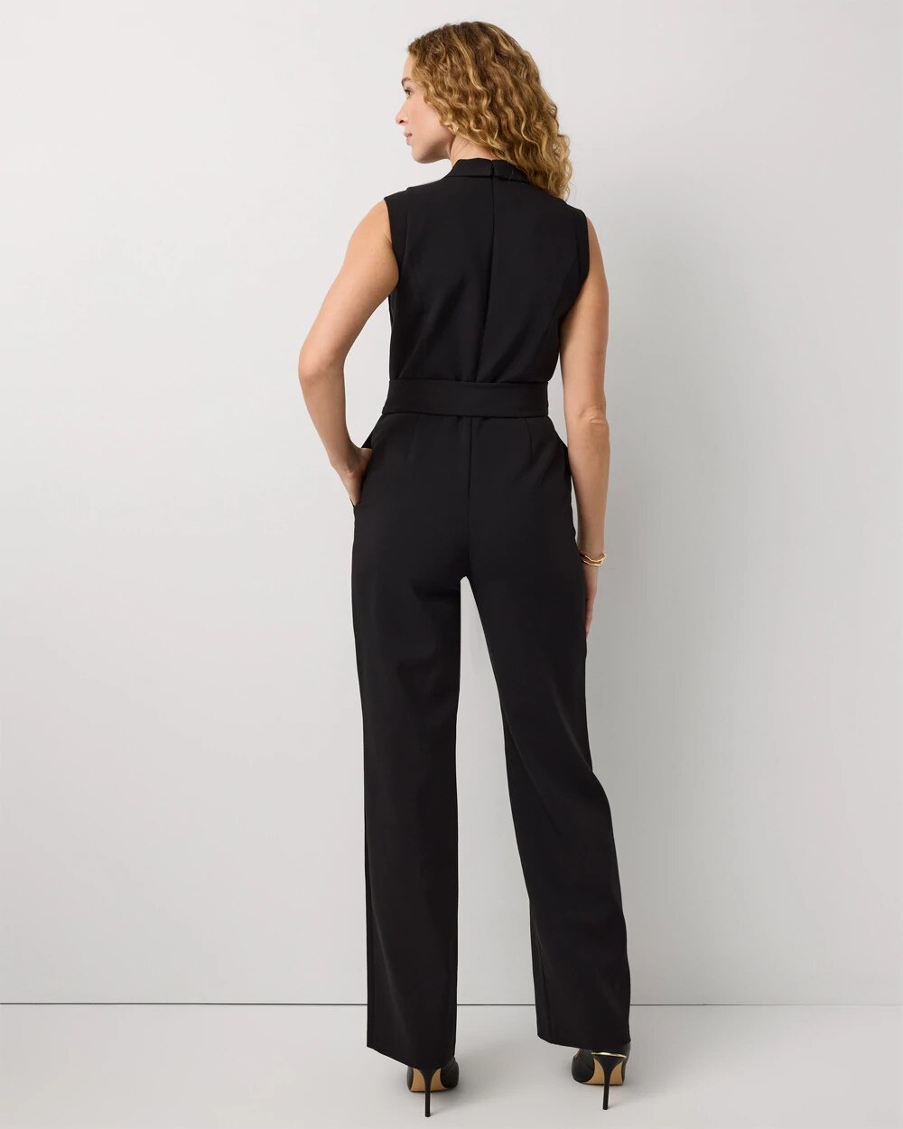 WHBM_SL20V-Nk20Jumpsuit_570413385_BLK000001_OF_ALT203.jpeg