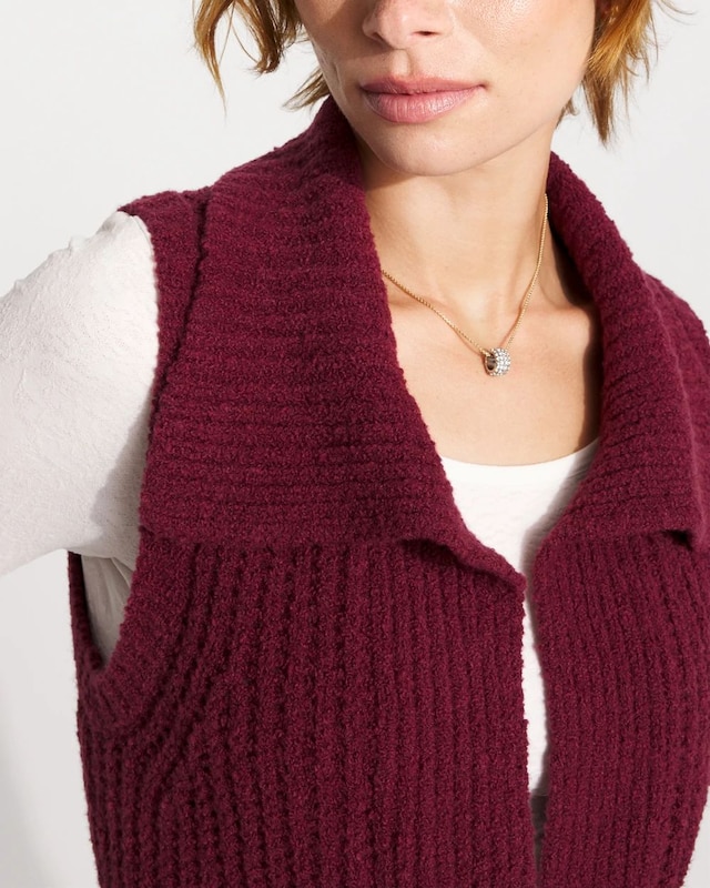 WHBM_SL_20Boucle_20Vest_570399240_RED003029_OF_ALT_202.jpeg