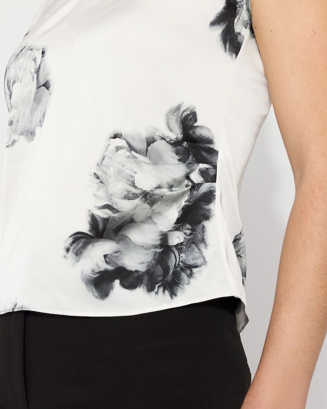 WHBM_SL_20Satin_20Vnk_20Shell_570397747_BLK006937_OF_ALT_202.jpeg