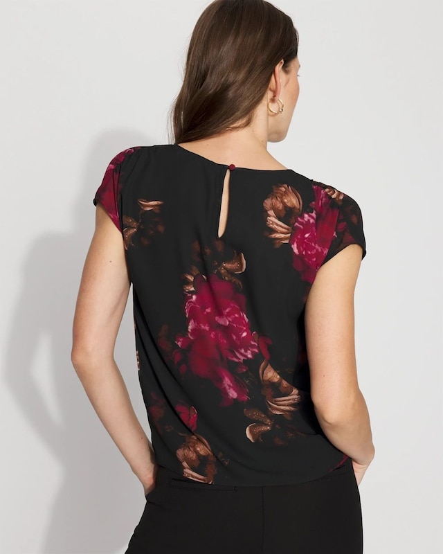 WHBM_SL_20Twist_20Nk_20Keyhole_20Shell_570399201_BLK006911_OF_ALT_203.jpeg