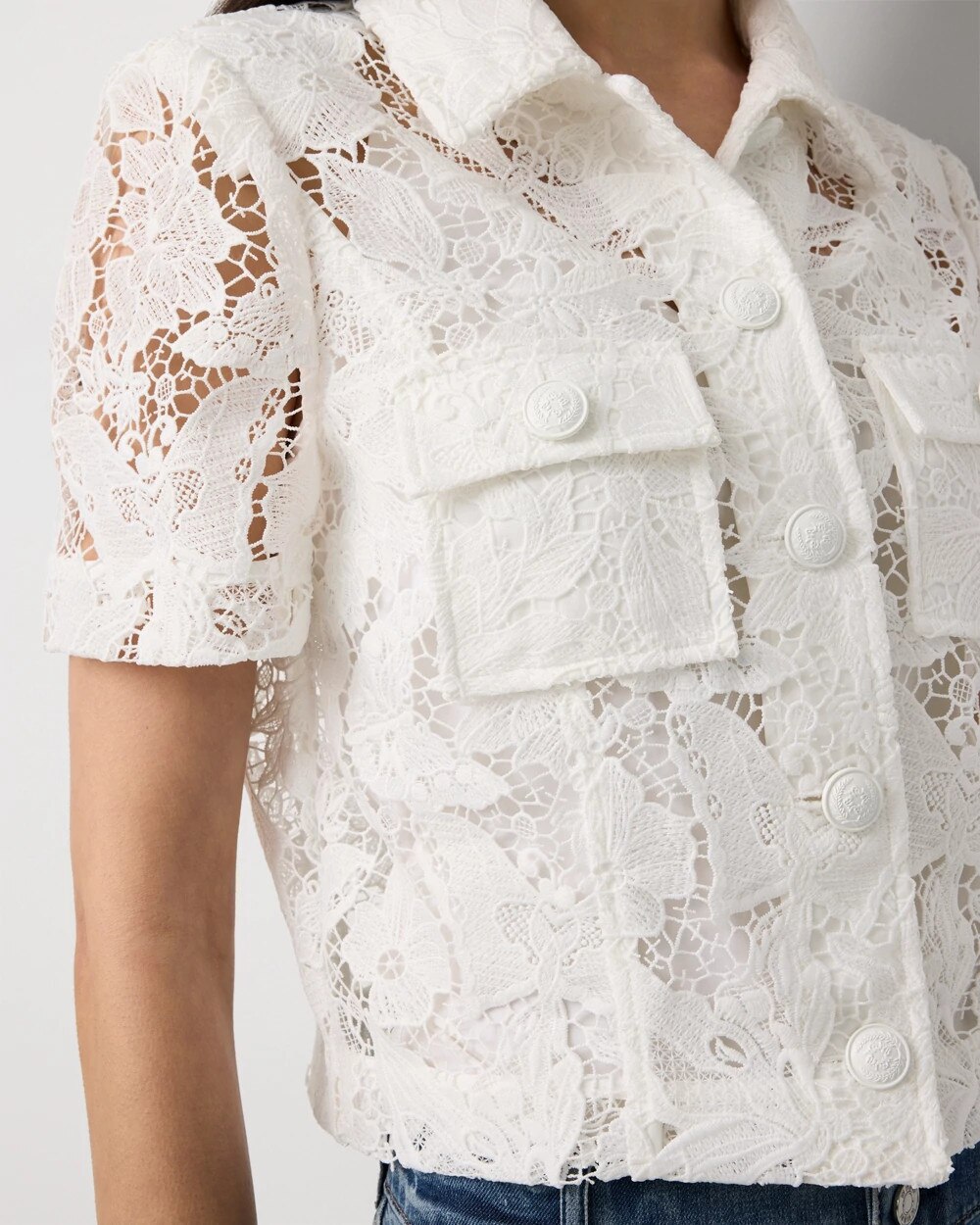 WHBM_SS20Butterfly20Lace20Jacket_570407170_IVO000190_OF_ALT202.jpeg