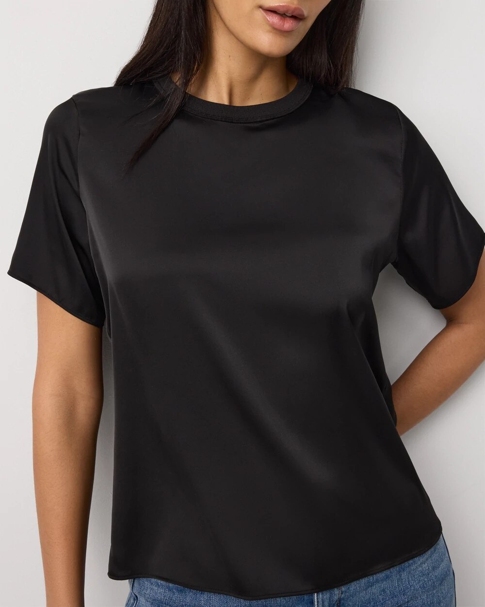 WHBM_SS20Woven20Tee_570409674_BLK000001_OF_ALT202.jpeg