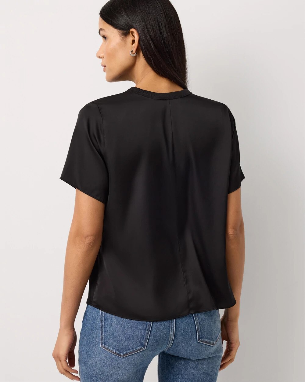 WHBM_SS20Woven20Tee_570409674_BLK000001_OF_ALT203.jpeg