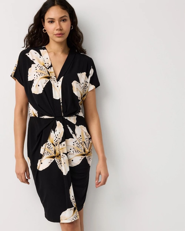 WHBM_SS_20Pleated_20Kimono_20Mini_570406202_BLK007445_OF_MAIN.jpeg