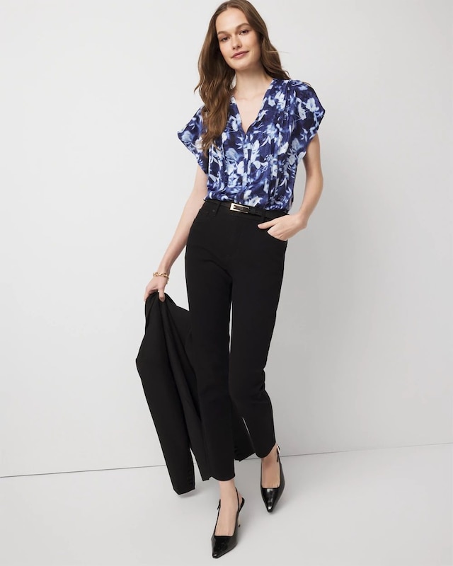 WHBM_SS_20Seamed_20Flttr_20Slv_20Shell_570403481_IVO007232_OF_ALT_201.jpeg