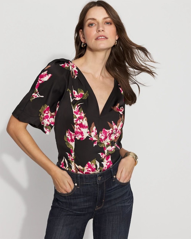 WHBM_SS_20Twist_20Shldr_20Top_570399455_BLK007046_OF_MAIN.jpeg