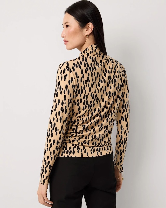 WHBM_Shirred_20LS_20Mock_20Nk_570404878_NEU007351_OF_ALT_203.jpeg