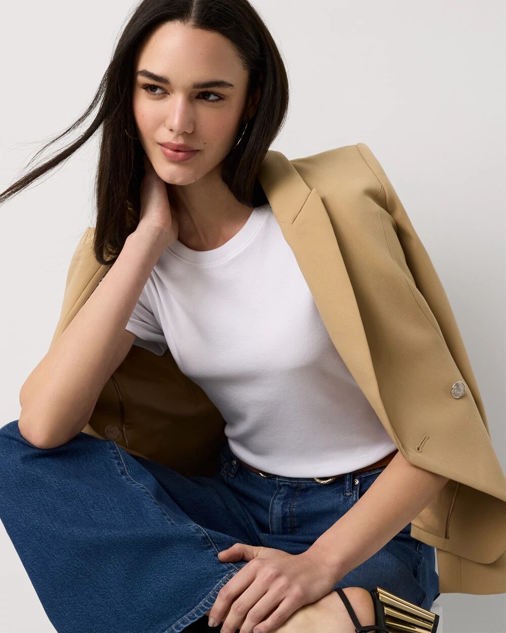WHBM_Side20Button20Crew20Tee_570408623_WHT000100_OF_ALT201.jpeg
