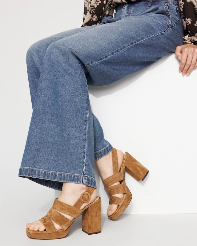 WHBM_Suede_20Platform_20Sandal_570397196_BRN001369_OF_MAIN.jpeg
